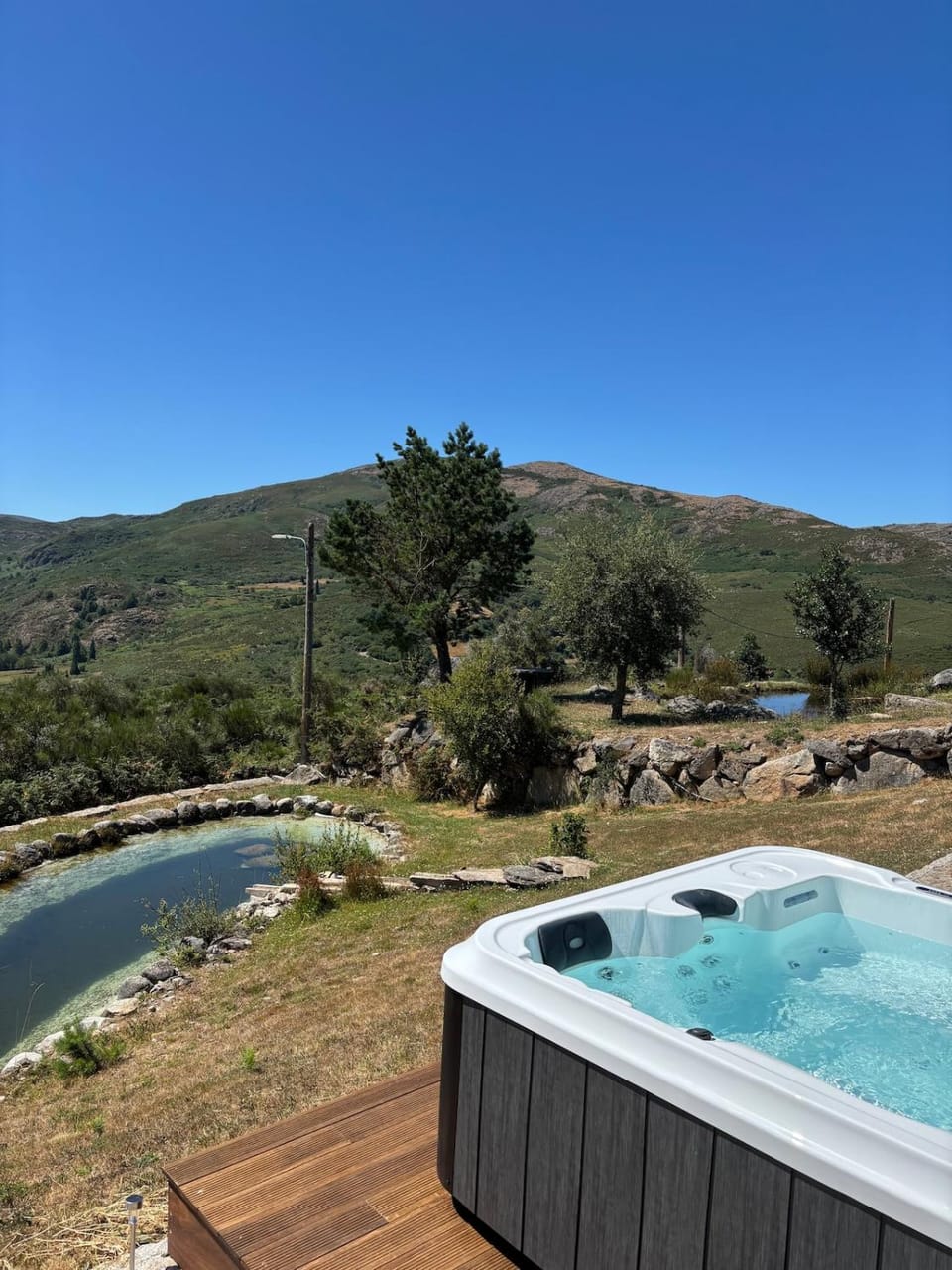 Hot Tub, Mountain view