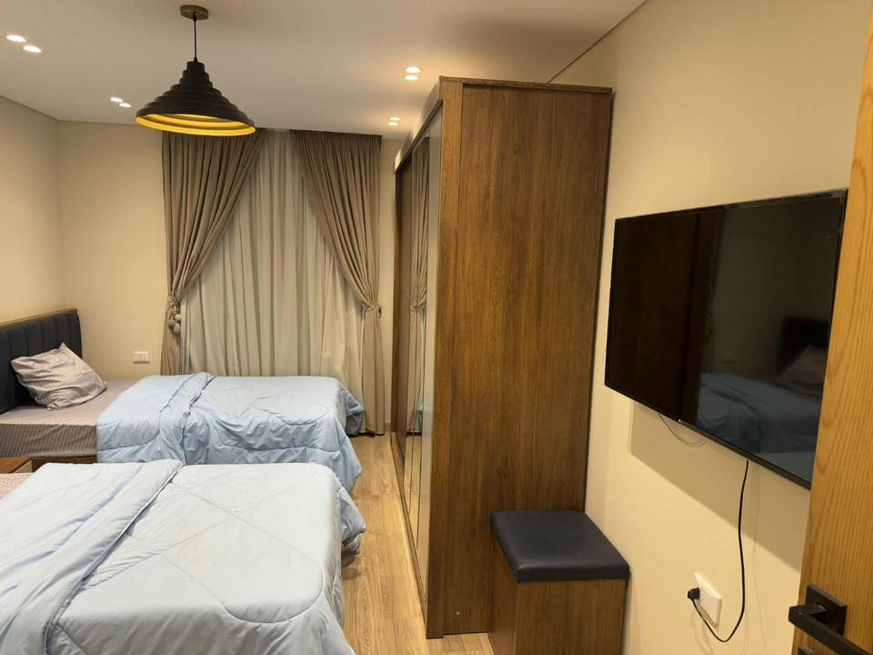 شارع مصدق بجوار نادي الصيد الدقي Apartment in Egypt