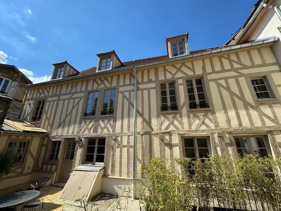 Le Paon D'Or - En plein coeur du Vieux Troyes Apartment in Troyes