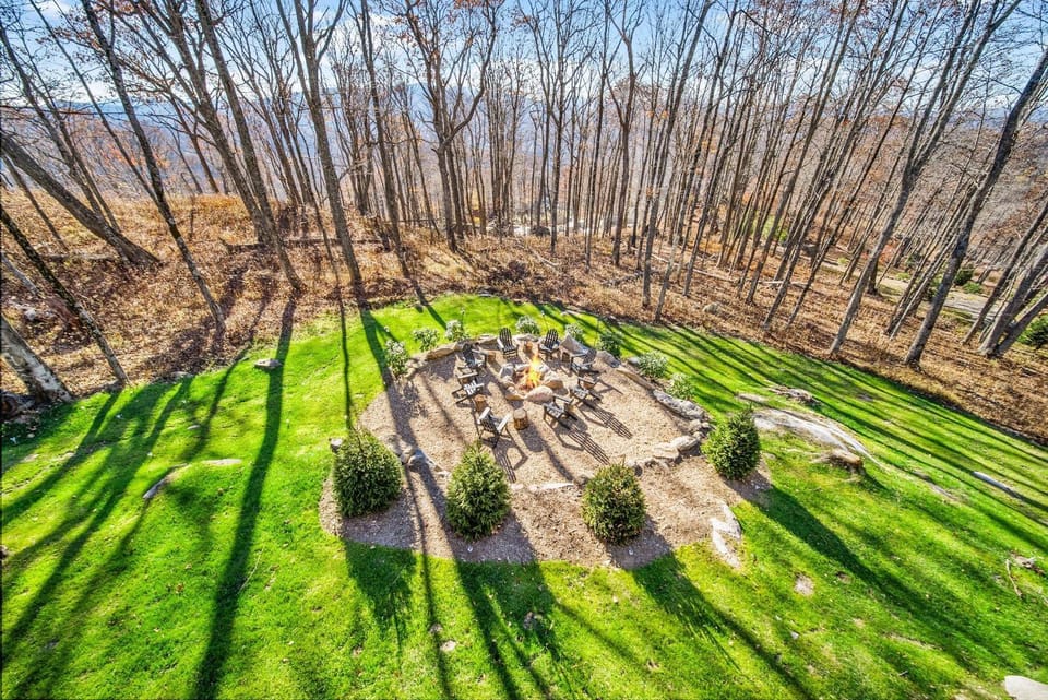 La Dolce Vita at Eagles Nest House in Beech Mountain