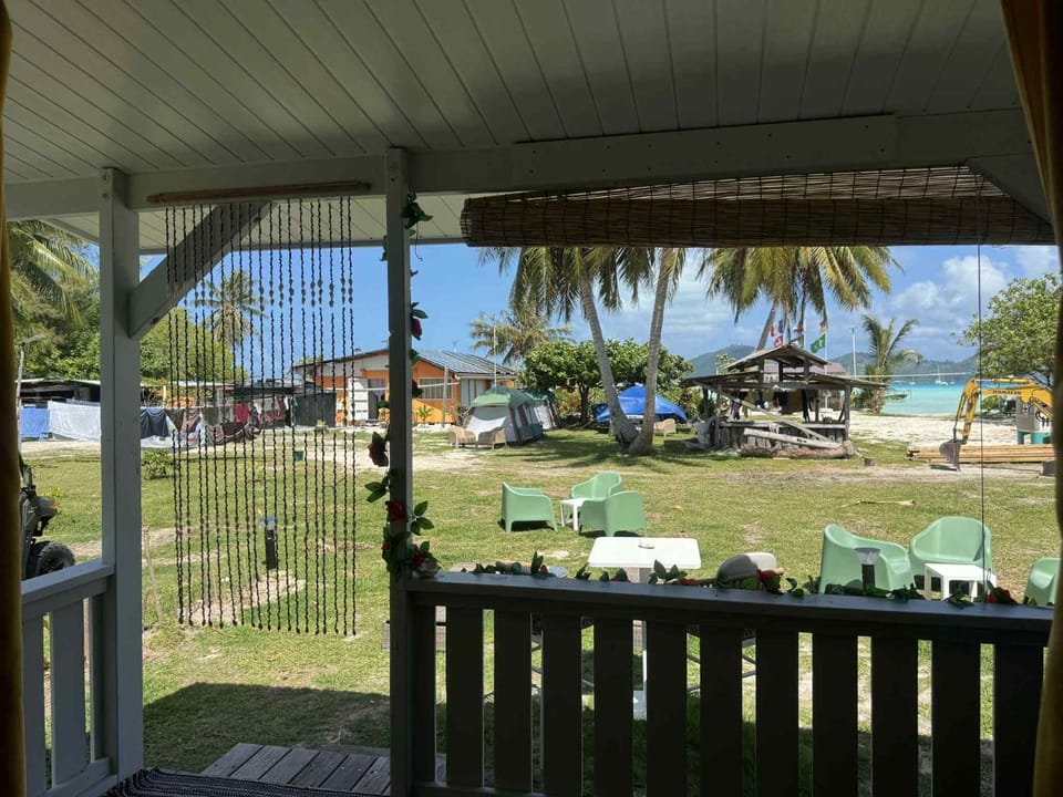 Te Fati Faniu Lodge Campground/ 
RV Resort in Bora-Bora