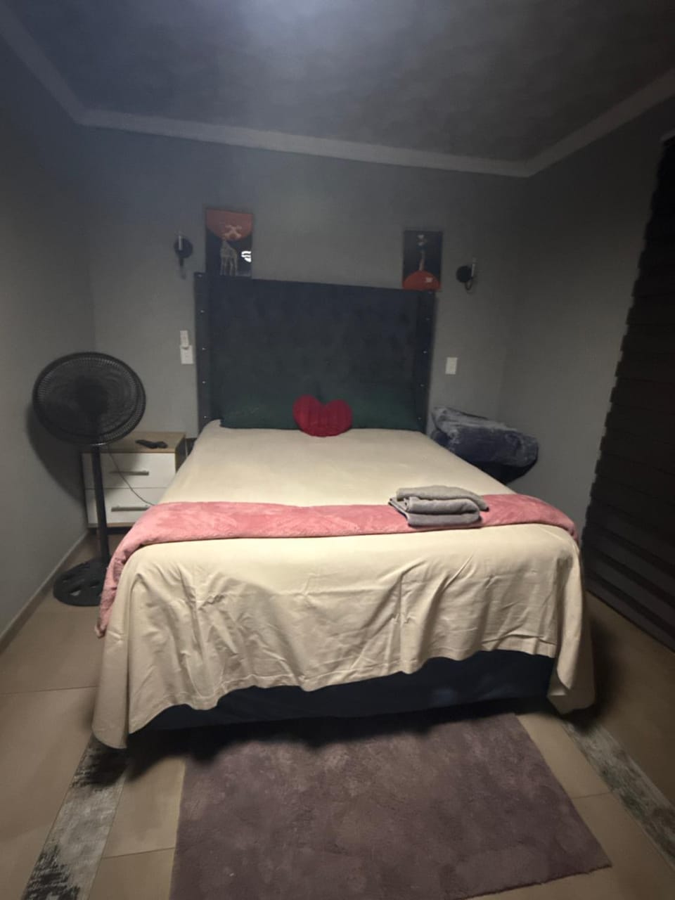 New Apollo lodge Bed and Breakfast in Roodepoort