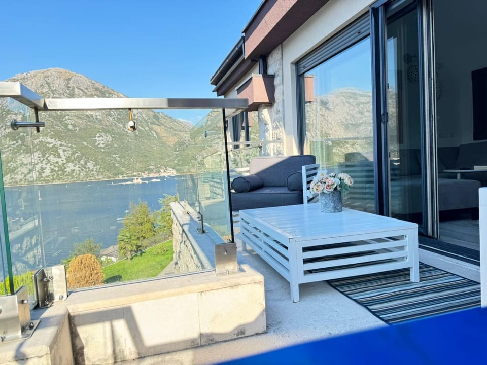 Apartman Mara Kostanjica Apartment in Kotor Municipality