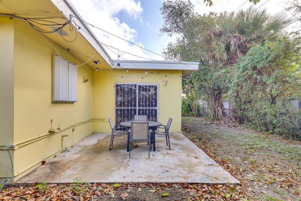 Easy Int’l Soccer Stay < 3 Mi to Hard Rock Stadium House in Miami Gardens