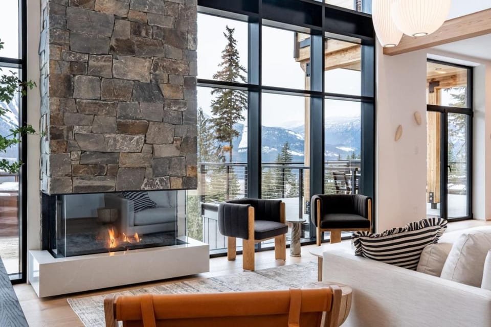 Living room, Mountain view
