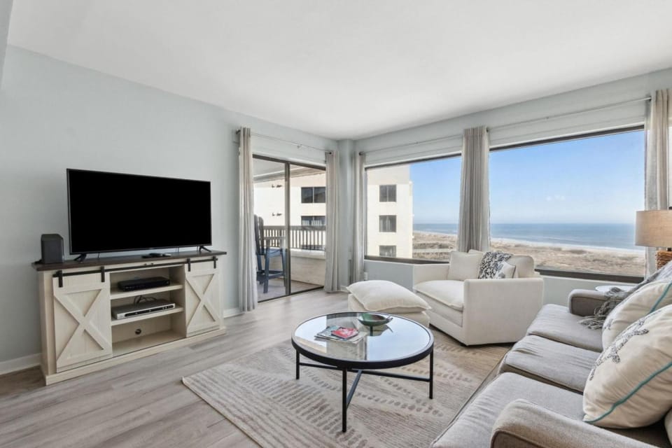 Amelia Surf and Racquet Club Condo - 6th Floor Oceanview - Pools - Tennis Courts - Sleeps 4 House in Amelia Island