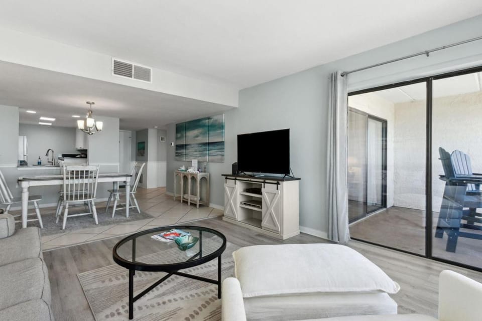 Amelia Surf and Racquet Club Condo - 6th Floor Oceanview - Pools - Tennis Courts - Sleeps 4 House in Amelia Island