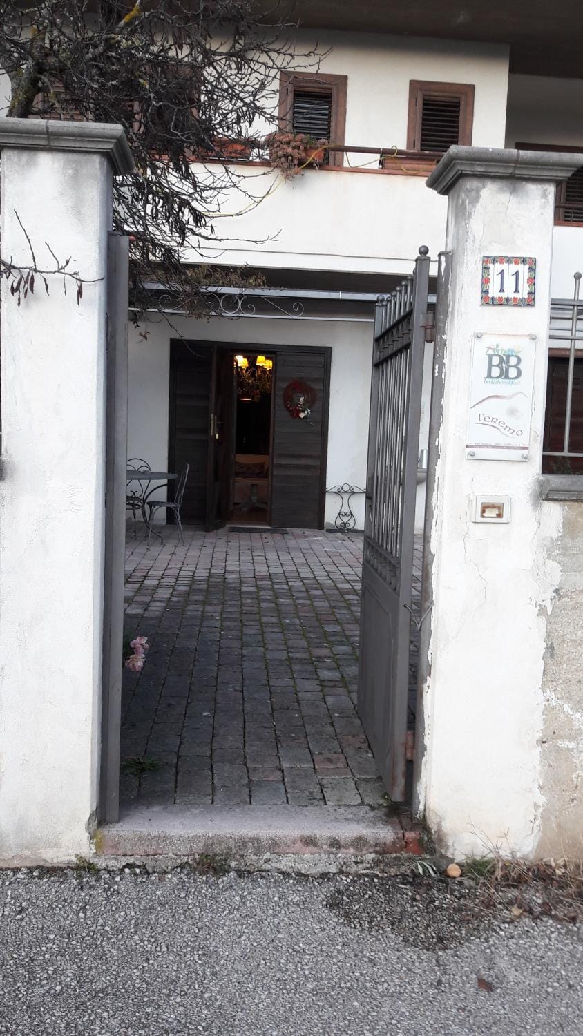 B&B L' Eremo Bed and Breakfast in Molise, Italy