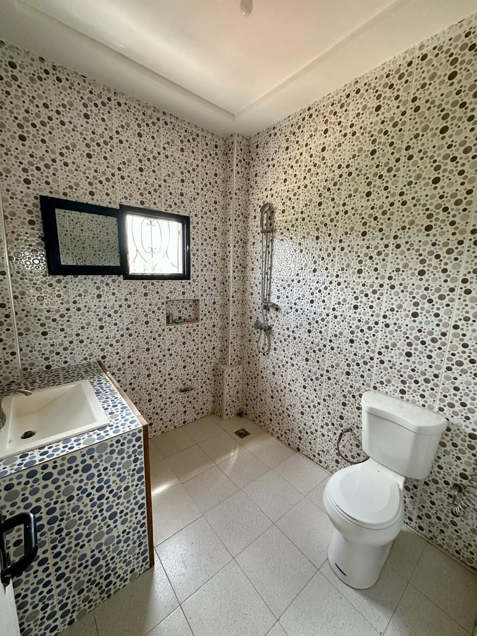 Villa de prestige Ndayann rte de popenguine Villa in Thiès Region, Senegal