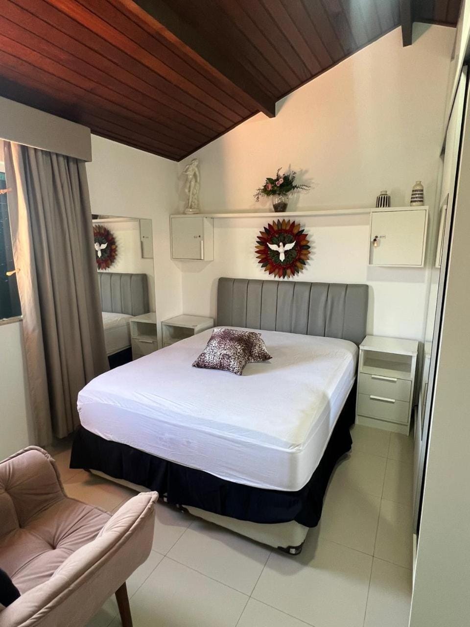 QUARTO SUÍTE premium Vacation rental in Cabo Frio