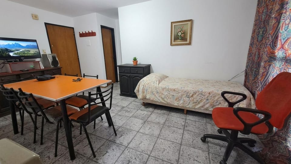 Bed, TV and multimedia, Living room, Seating area, Dining area