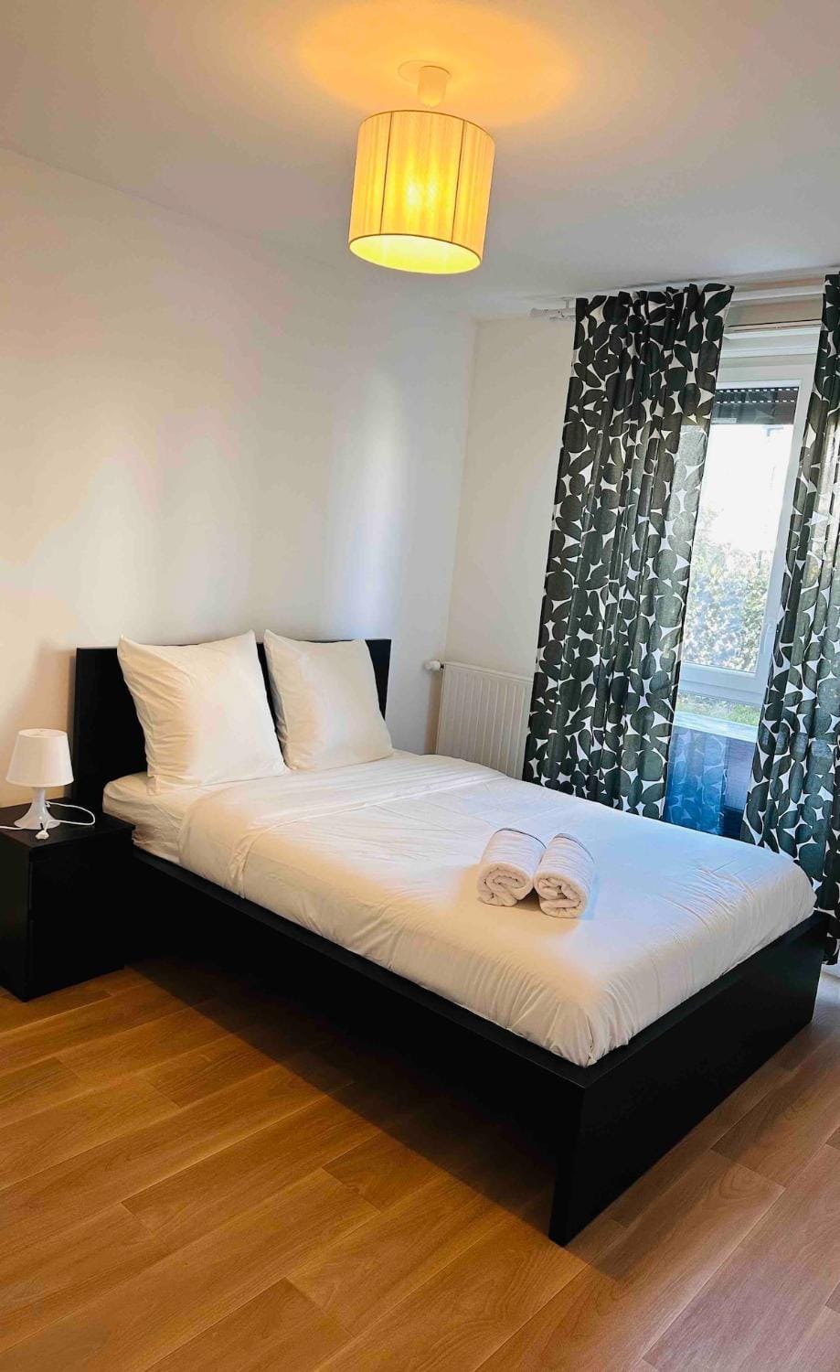 Appart Neuf Proche Versailles, Thoiry, France Miniature Apartment in Île-de-France