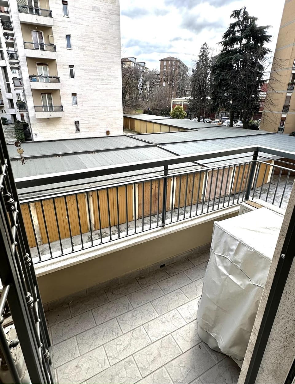 a casa di marti, san siro, ippodromo, centro milano Apartment in Milan