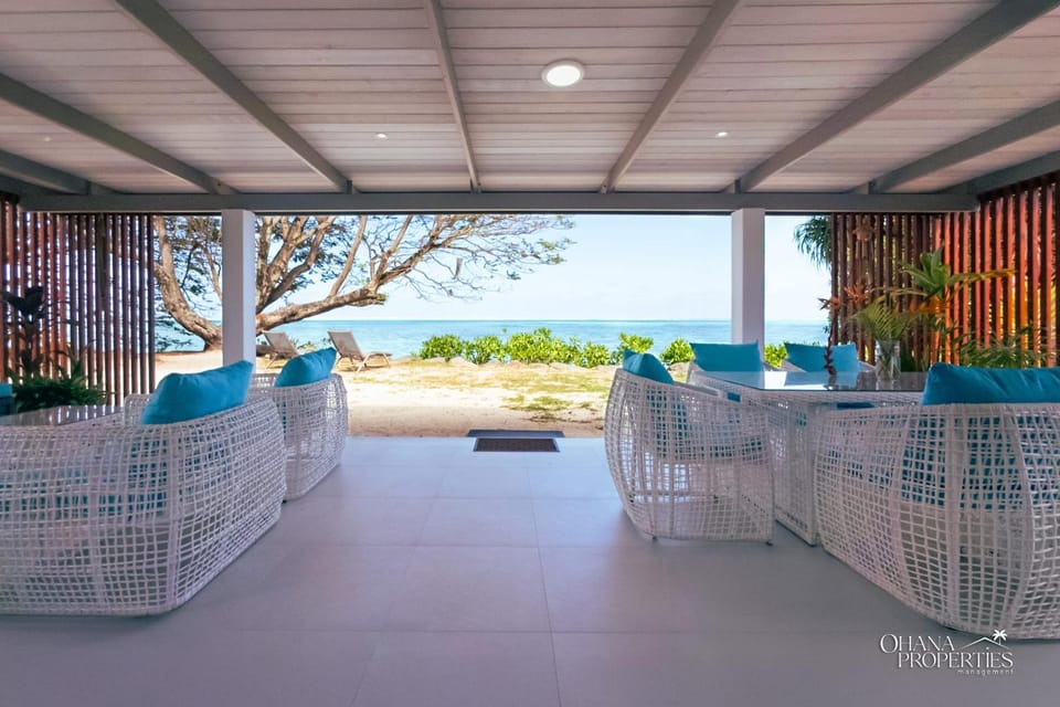 Fare Nalu - 2BR Beach Bungalow Villa in Moorea-Maiao
