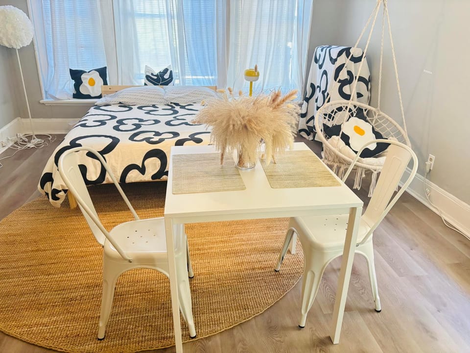 Chic & Cozy Studio Retreat Apartment in Memphis