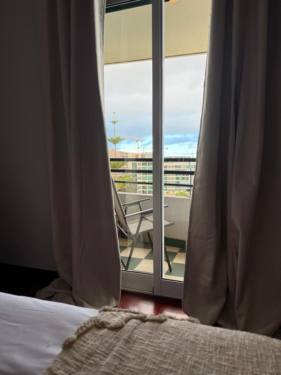 Bed, Natural landscape, Balcony/Terrace, Photo of the whole room, Bedroom