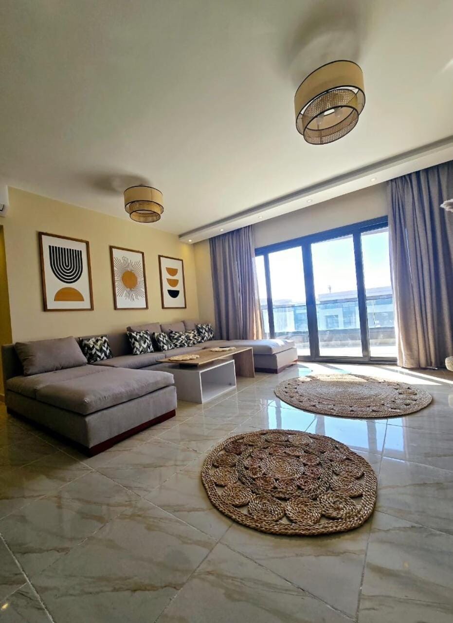 B15/87/51 · Madinaty B15 Brand new 3BR Apt Apartment in Cairo Governorate