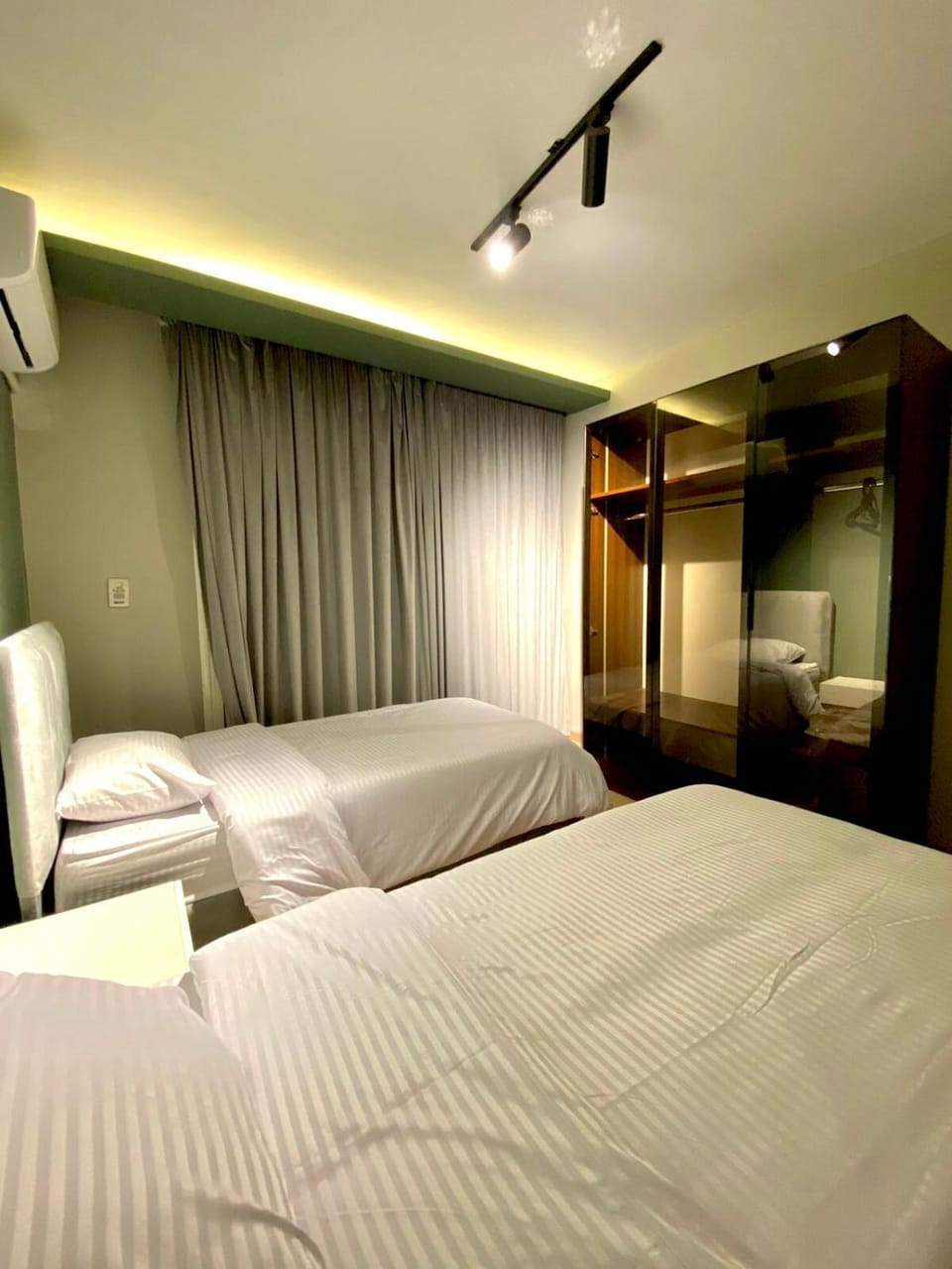 121-44-11 · Luxury Gem-> 1Min walk from Mall Madinaty+5G Wifi Apartment in Cairo Governorate