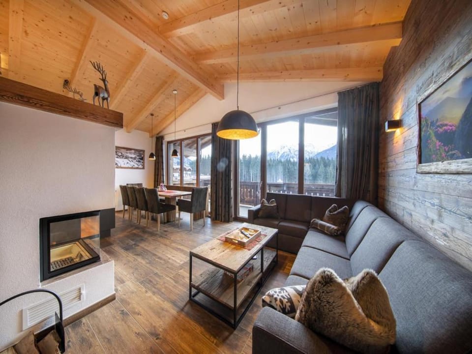 Living room, Other