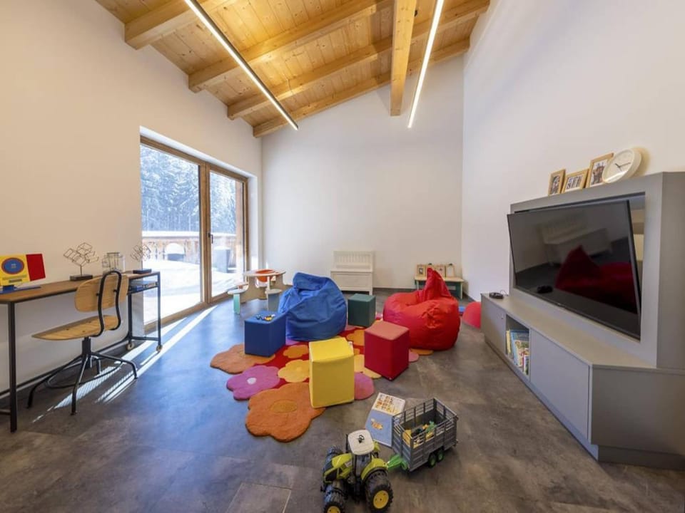 Living room, Other
