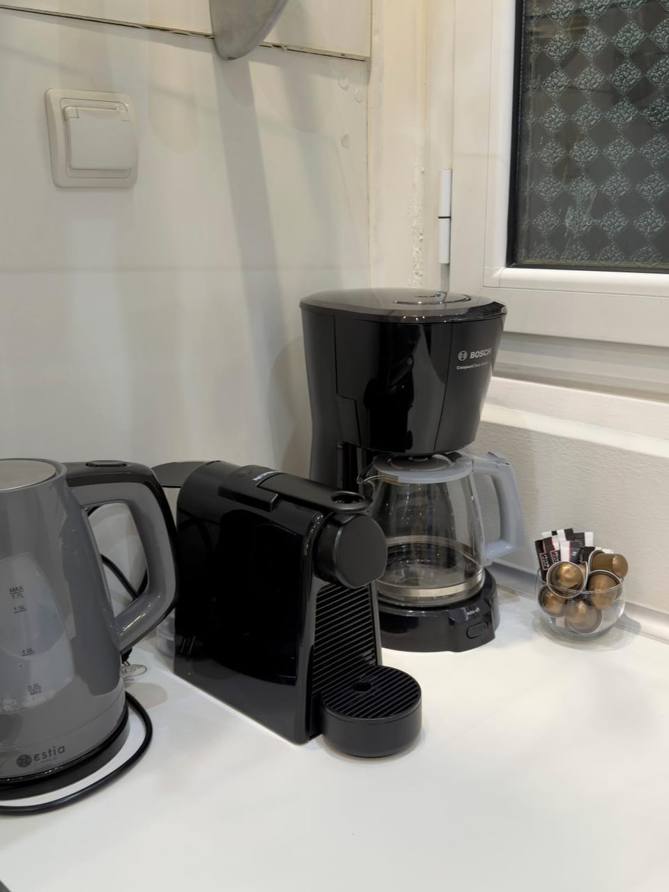 Coffee/tea facilities