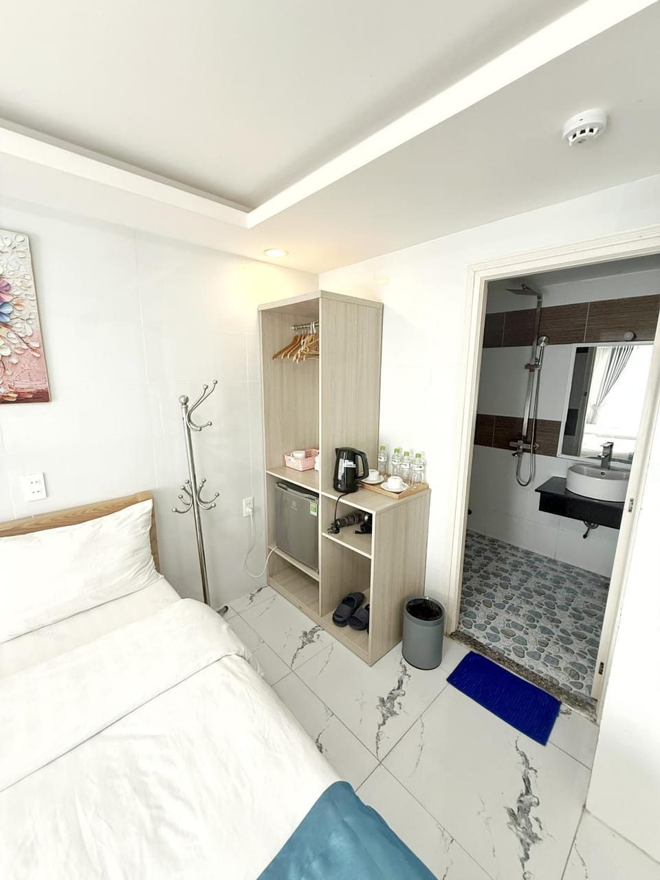 Hoang Vu Guest House Bed and Breakfast in Dalat