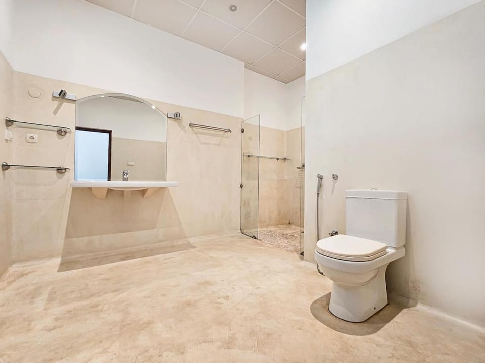 Evolve - Coral Cove Apartment in Hikkaduwa
