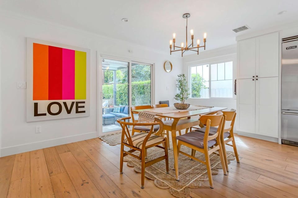 Spacious 4BR Games Workspace Outdoor Fun House in Mar Vista