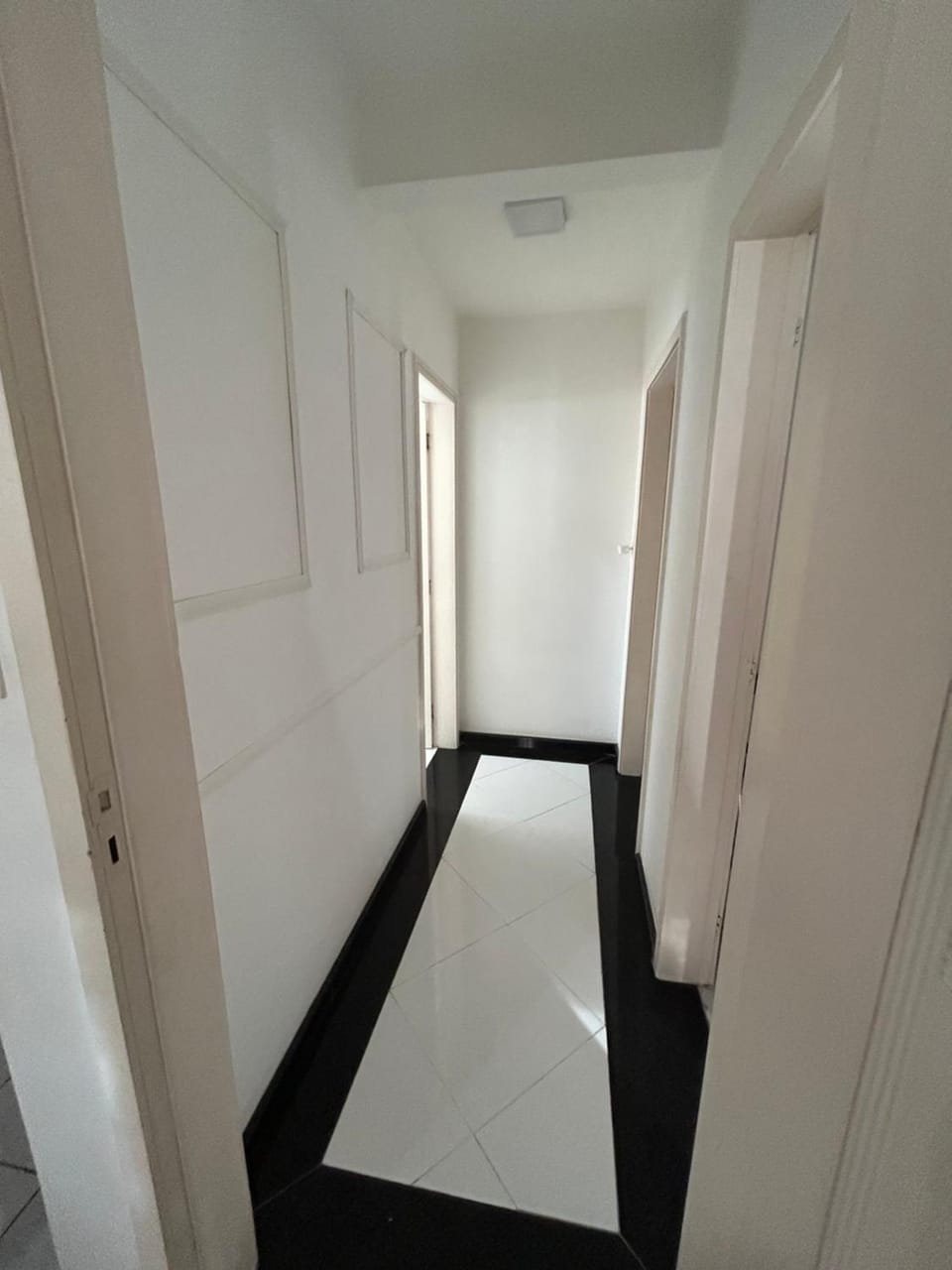 APARTAMENTO BEM LOCALIZADO, Kobrasol Bed and Breakfast in São José