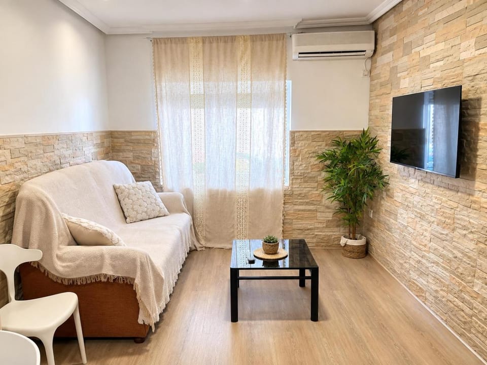 Vivienda Turística Centro, planta baja, zona tranquila, fácil aparcamiento Apartment in Andújar