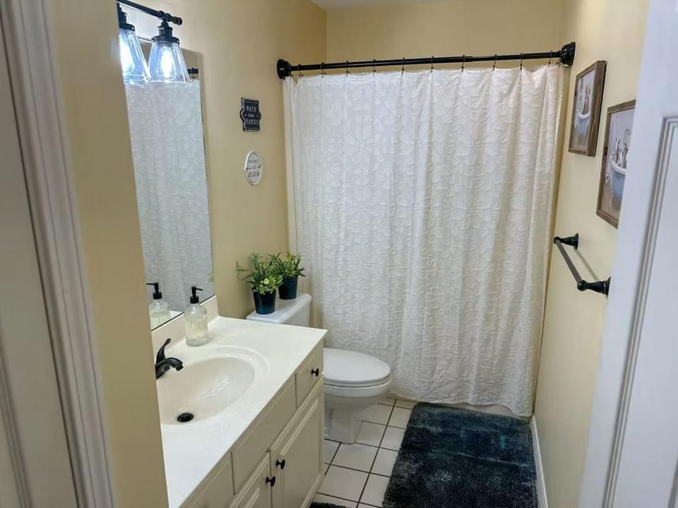 Royale Relaxation at Pointe Royale Apartment in Branson