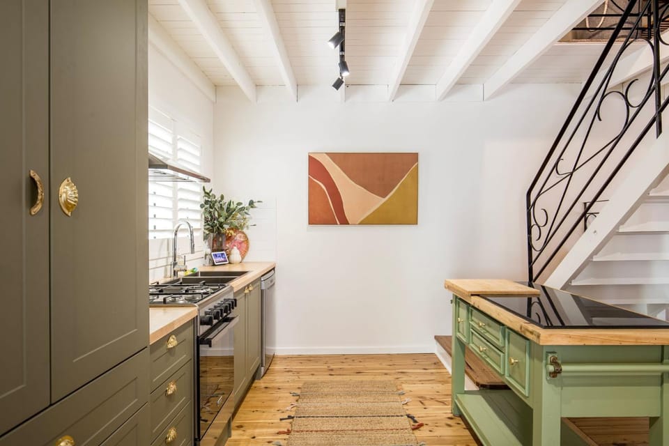 Wavesong on Watts - Pet Friendly with Spa House in Callala Bay