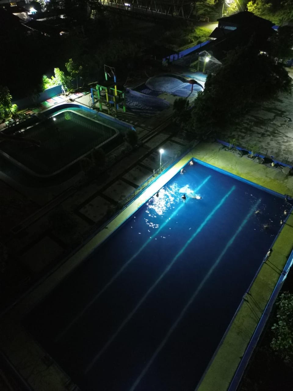 Aqua park, Swimming pool