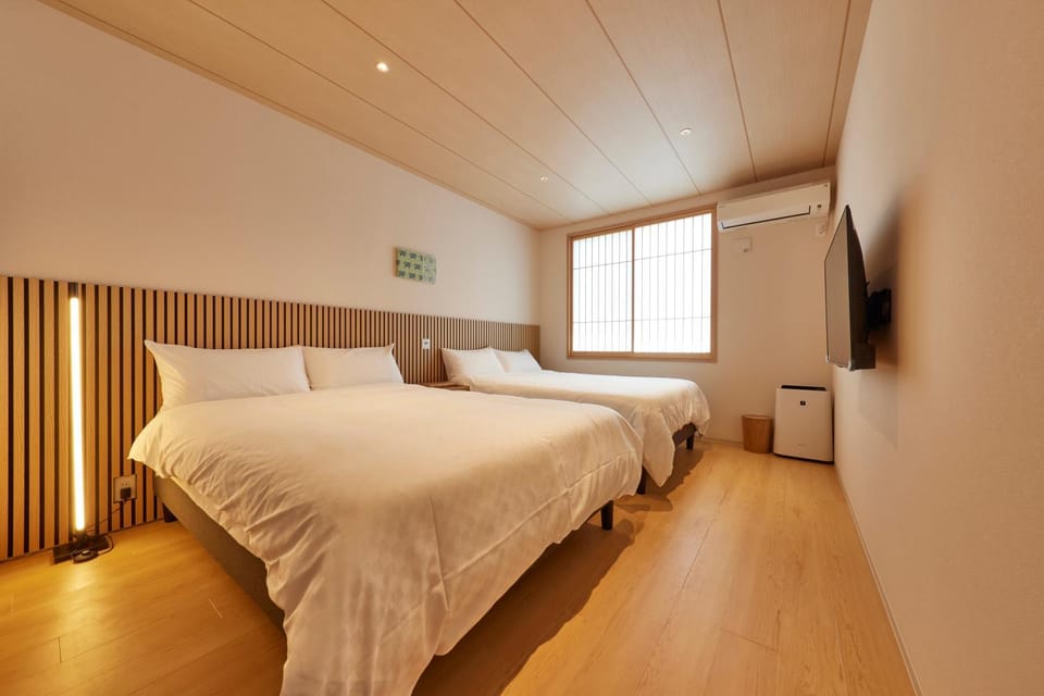 TV and multimedia, Bedroom, internet, air conditioner