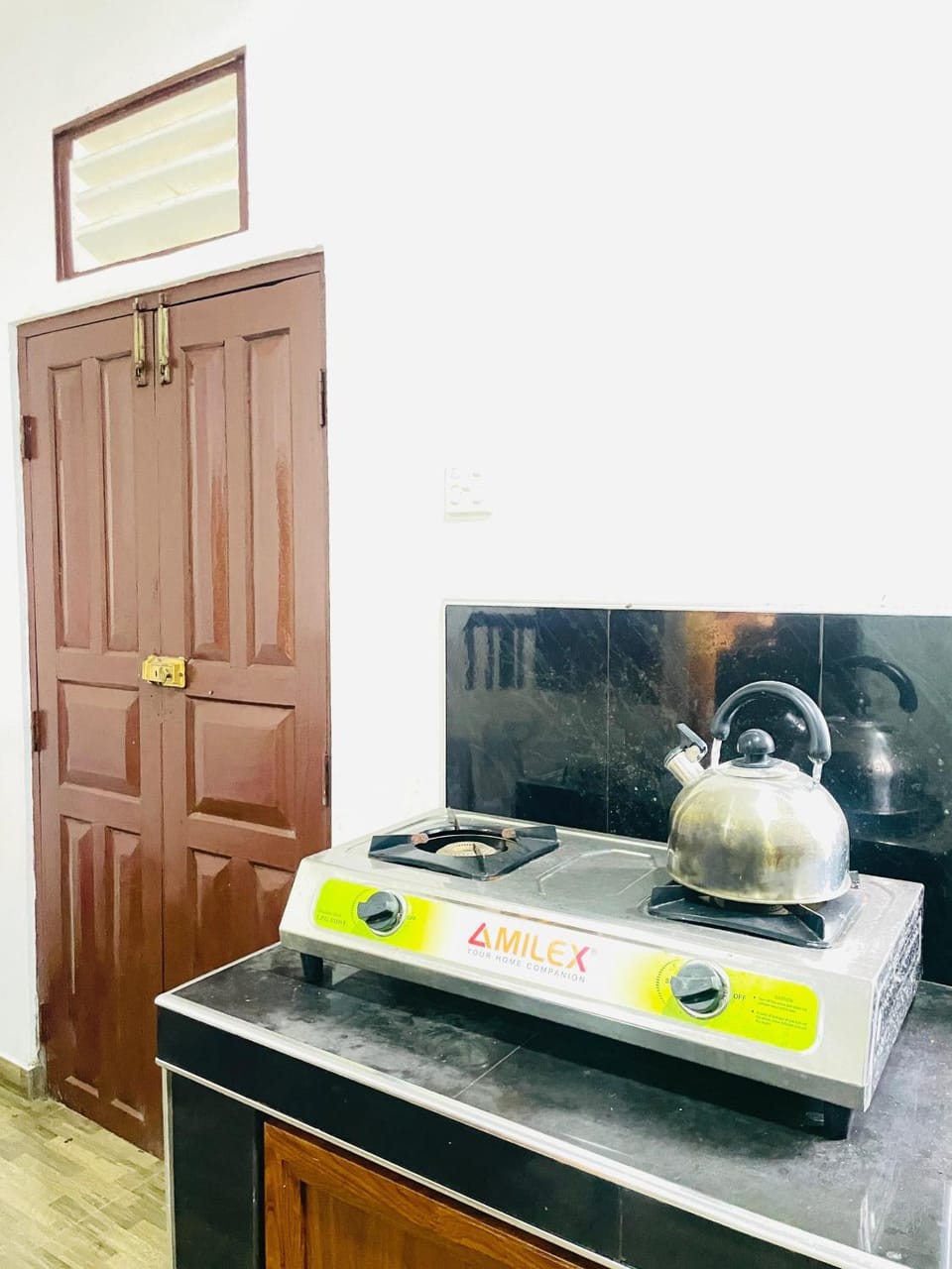 Kitchen or kitchenette, stove