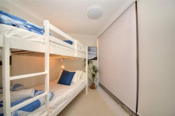 Bliss On The Beach Apartment in Burleigh Heads