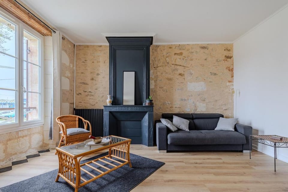Break in Blaye Apartment in Nouvelle-Aquitaine