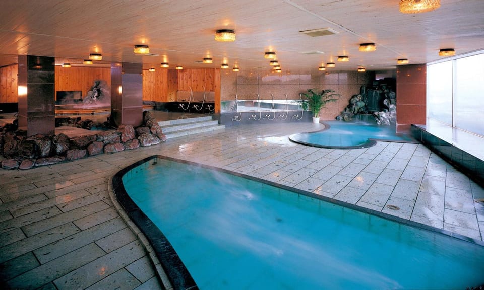 Hot Spring Bath, Public Bath