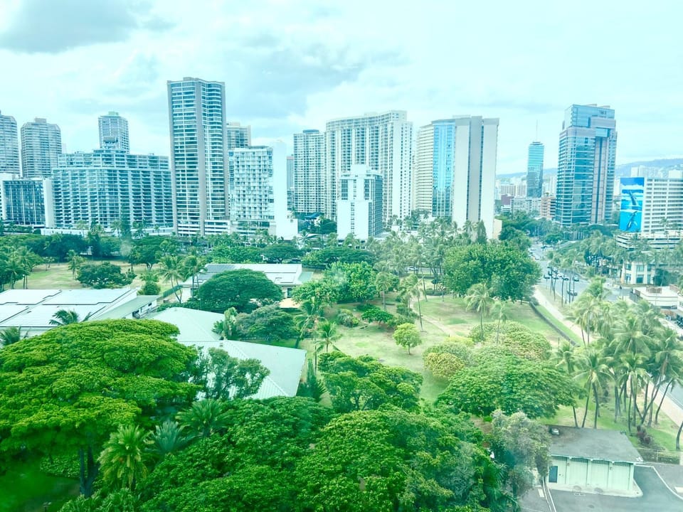 Luana Waikiki hotel& suites Apartment hotel in McCully-Moiliili