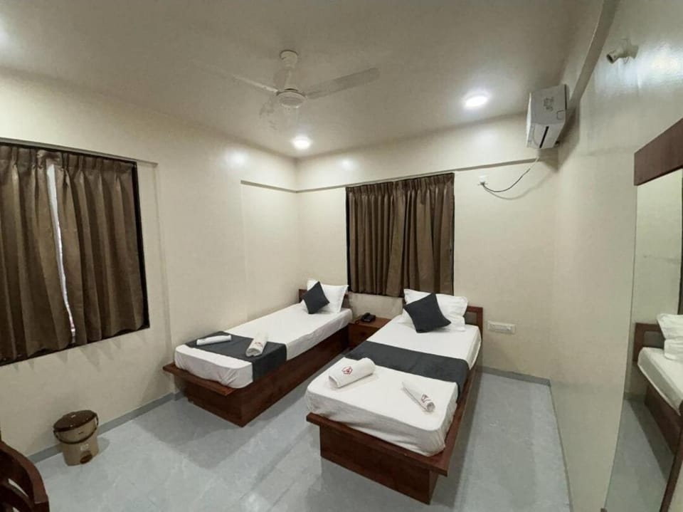 2 Bedroom Deluxe Apartment Apartment in Pune