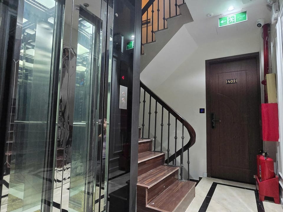 elevator