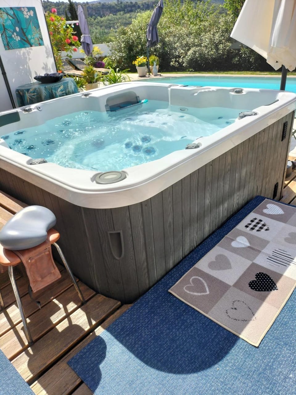 Sud France Petite maison de charme avec piscine, Jaccuzi et clim House in Occitanie