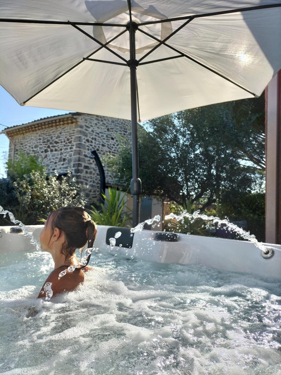 Sud France Petite maison de charme avec piscine, Jaccuzi et clim House in Occitanie