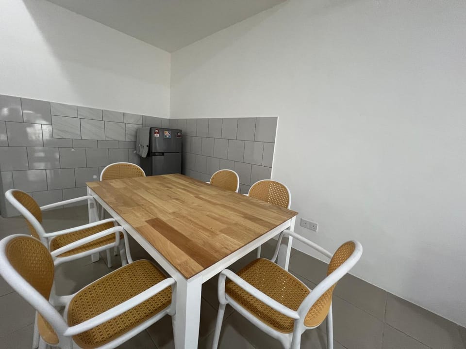 Alur Homestay Casa 4 Bedrooms House in Sabah