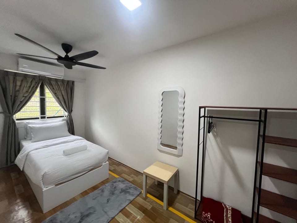 Alur Homestay Casa 4 Bedrooms House in Sabah