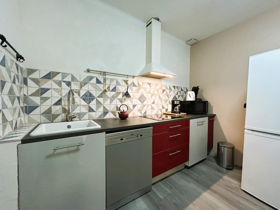 dishwasher, microwave, stove, kitchen