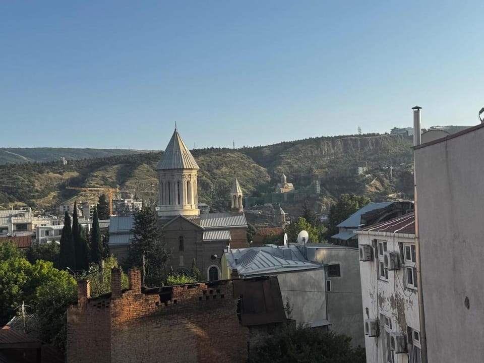 City view, Mountain view