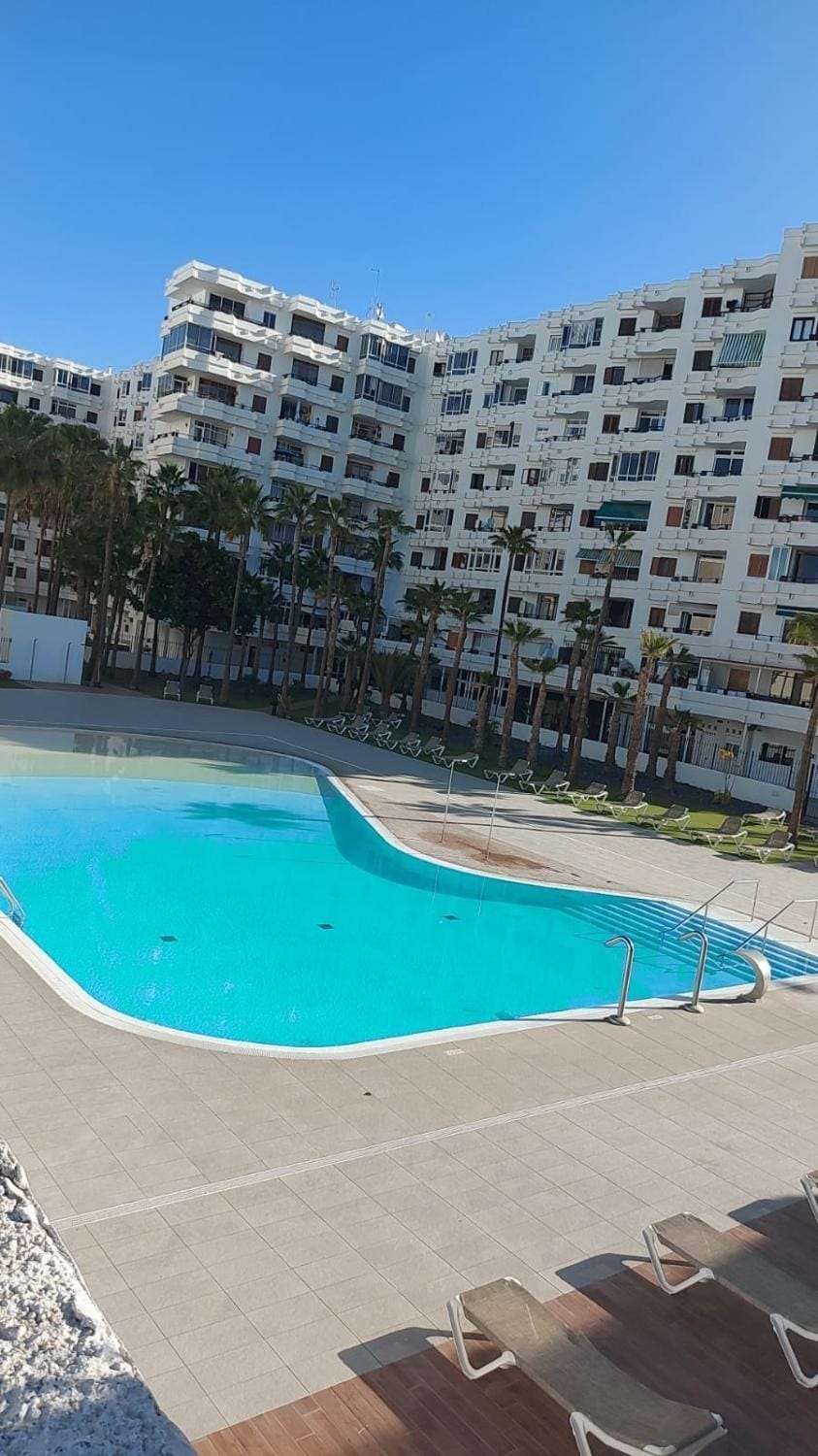 Family Vacation 2 Bedrooms Apartment in Maspalomas