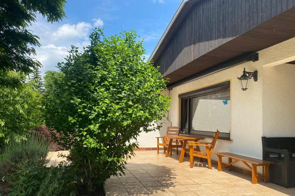 Property building, Patio, Garden, Balcony/Terrace, Garden view