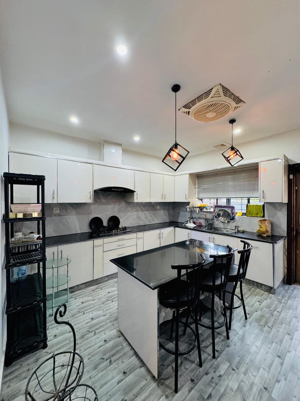 Overseas home House in Lahore